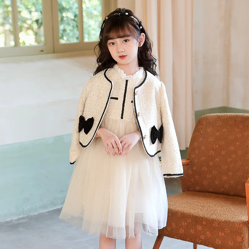 試着のみタグ付き　TEA & CAKE jumper skirt　ベージュ 試着のみタグ付き TEA & CAKE jumper skirt ベージュ