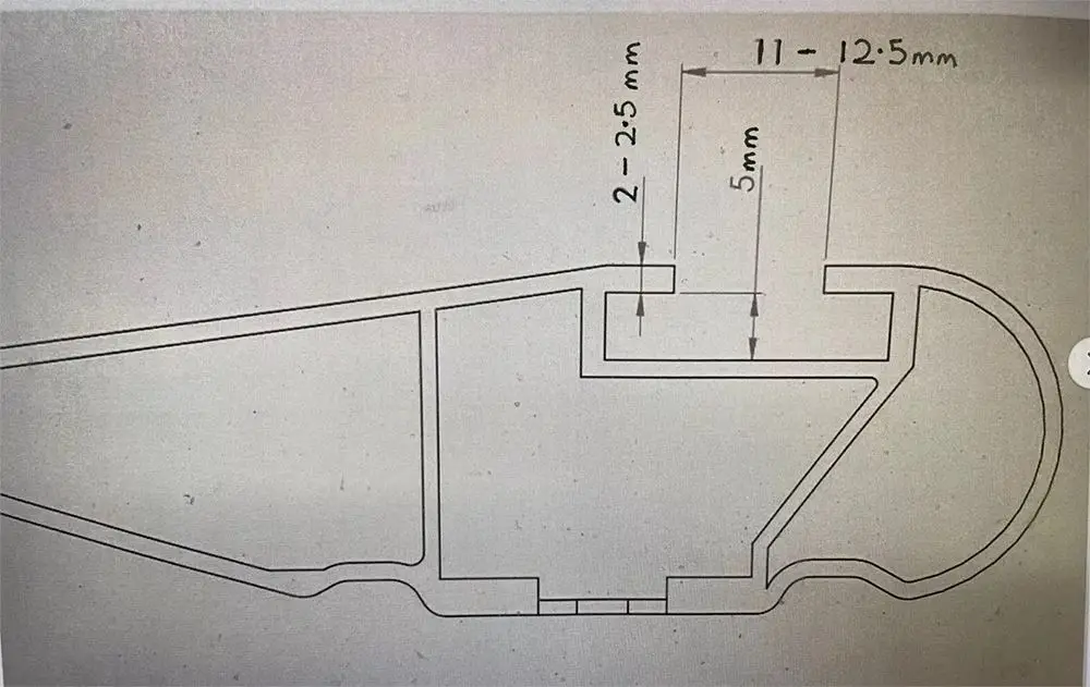 Car Exterior Parts 150cm Auto Rubber Seal Strip Universal Car Roof Thule T-Slot Sealing Strips Noise Insulation