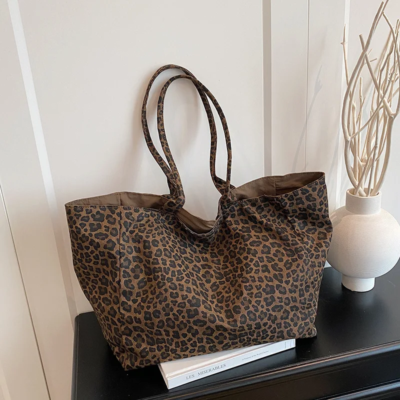 Trendy Leopard Pattern Tote Bag Women Shoulder Handbag Nylon Bucket Bag Korean Style Casual Purse Guangzhou High Quality Bag 1
