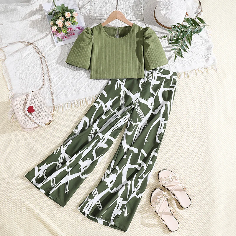 

2024 Summer Child Clothes Sets Short Puff Sleeve Tops Striped Print Green Pants 2 Piece Sets Designer Girls Clothes Sets 8-12T