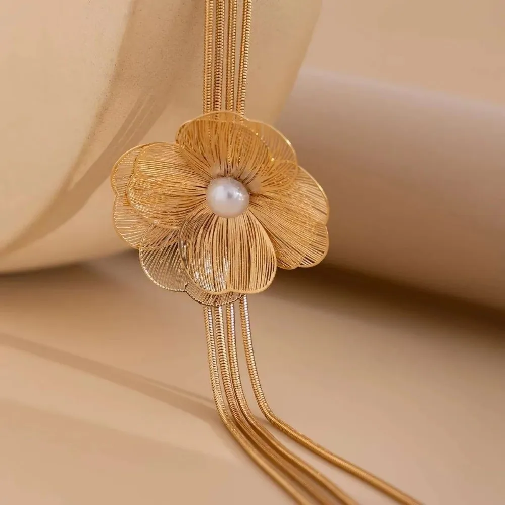 Trendy Long Tassels Chest Chain Pearl 3D Flower Pendants Necklace Sweater Chain For Women