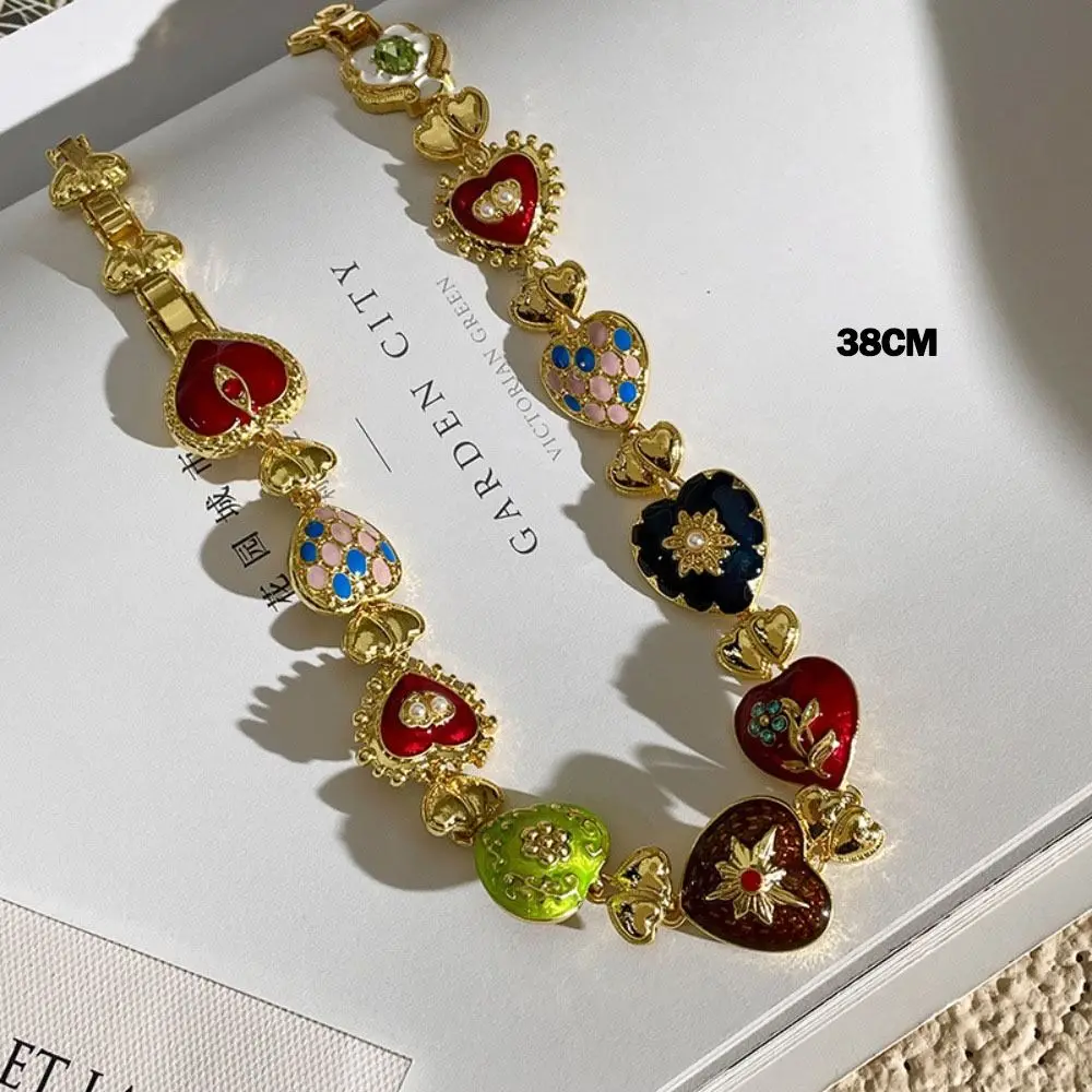 Retro Colorful Artistic Carved Jewelry Carving Colorful Vintage Court Style Necklace Palace Style Relief