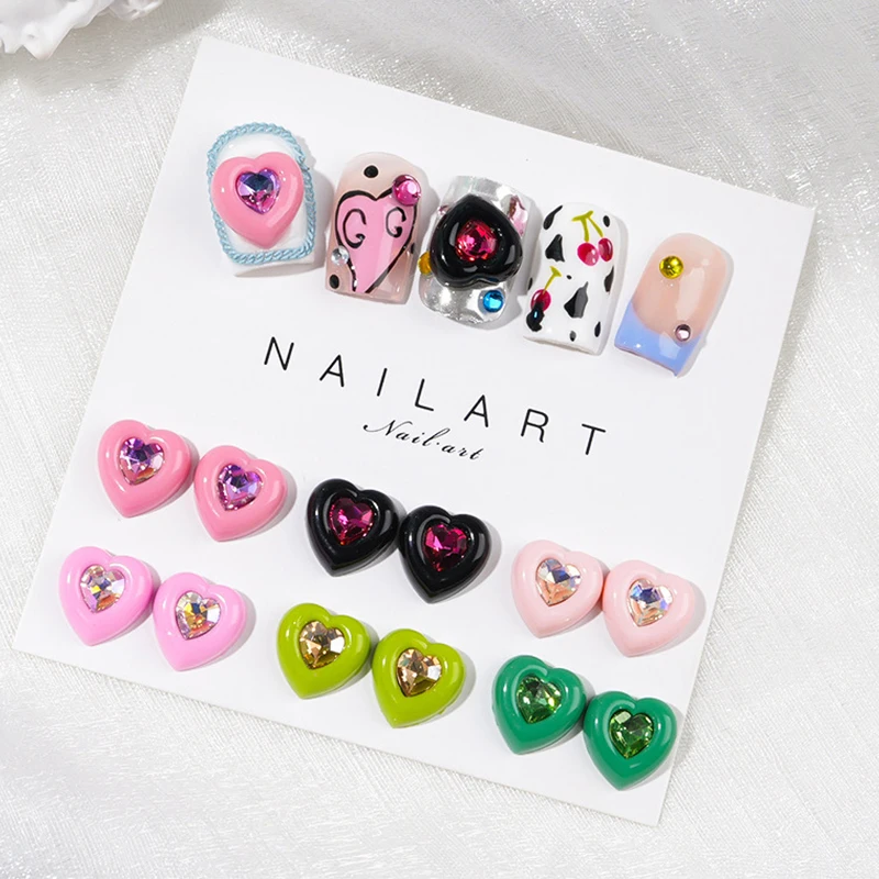 

Macaron Loving Heart Design Rhinestone Nail Art 3D Valentine's Day Luxury Glitter Heart Shape Nail Charms DIY Nail Accessories