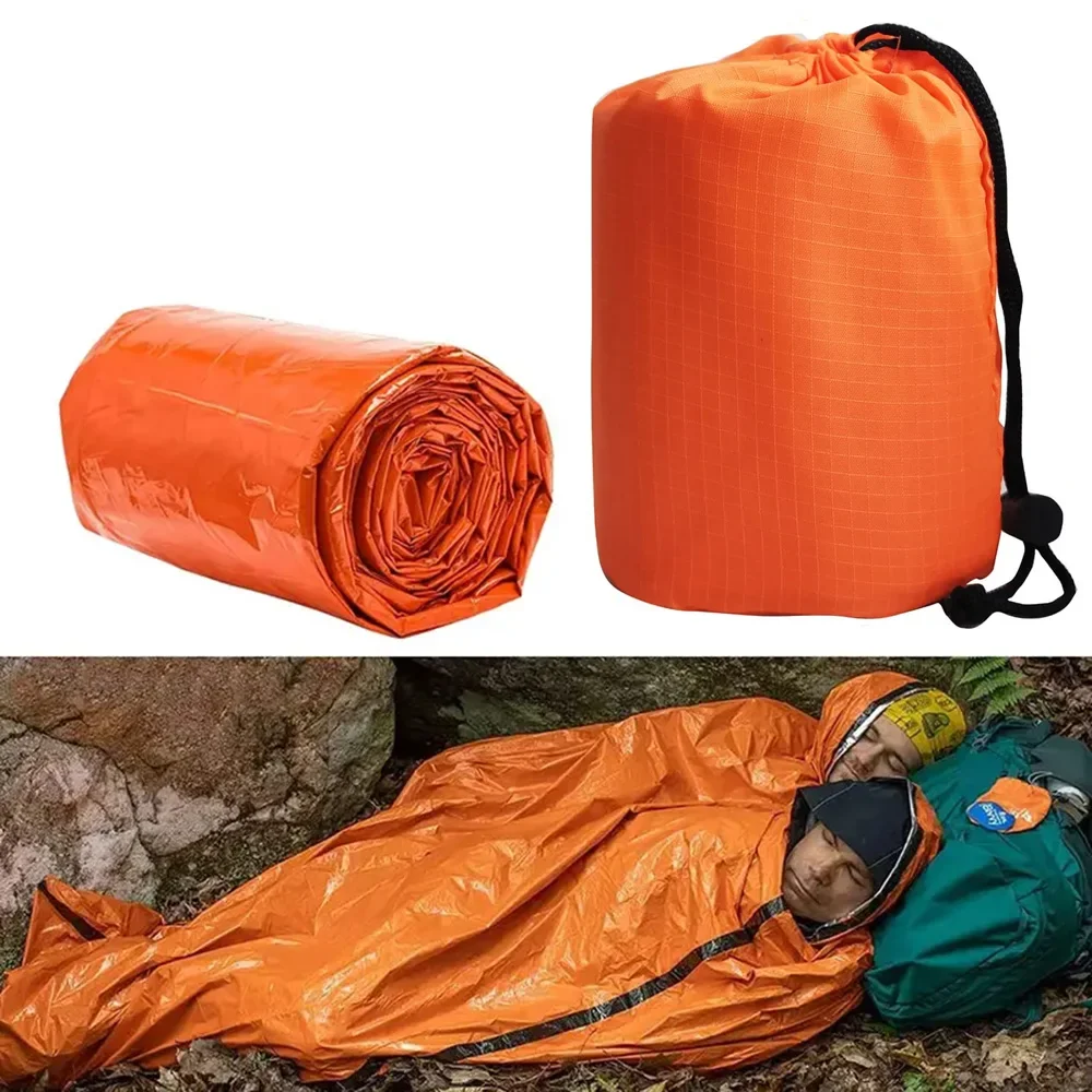 Sleeping Bag Outer Layer Made of Waterproof Material Can Effectively Prevent Rainwater survival sleeping bag