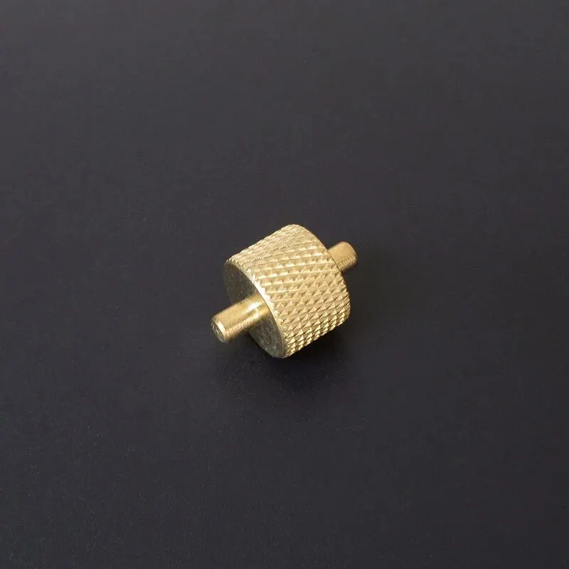 Description Picture 6 of item1 Set Pure Copper Leathercraft Carving Tools Leather Craft Edge Dye Oil Sew DIY Hand Sewing Sets Leather Making Tool 2 Rollers