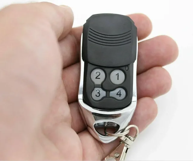 LIFE FIDO2 FIDO4 Garage Remote Control VIP2 VIP4 VIP2R VIP4R STAR2 STAR4 BRAVO2 BRAVO4 Gate Command Transmitter 433.92MHz 4