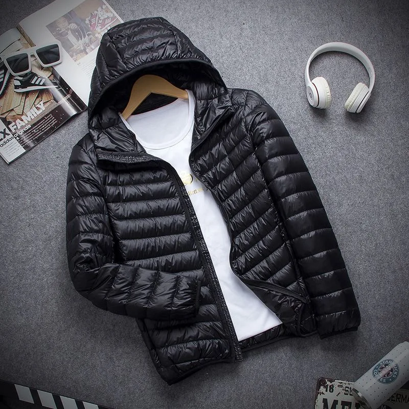 New Arrivasl Men's Ultra Lightweight Packable Down Jacket Autumn Spring Winter Water and Wind-Resistant Breathable Coat
