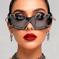 Lunettes de soleil Punk Y2k pour femmes, sans monture, avec chaîne en cristal, lunettes de soleil monobloc, accessoires de luxe pour fêtes, style streetwear. 3