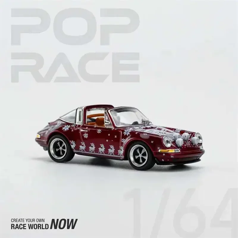 

Pop Race x Xcartoys 1:64 SINGER CHRISTMAS EDITION 2023 Green /Red Model car