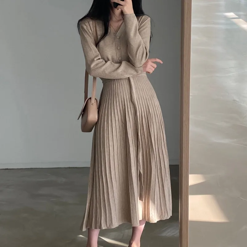 

Плотное однотонное плиссированное платье-свитер, женские зимние вязаные теплые Элегантные корейские платья, винтажная женская осенняя одежда, платье, 2022