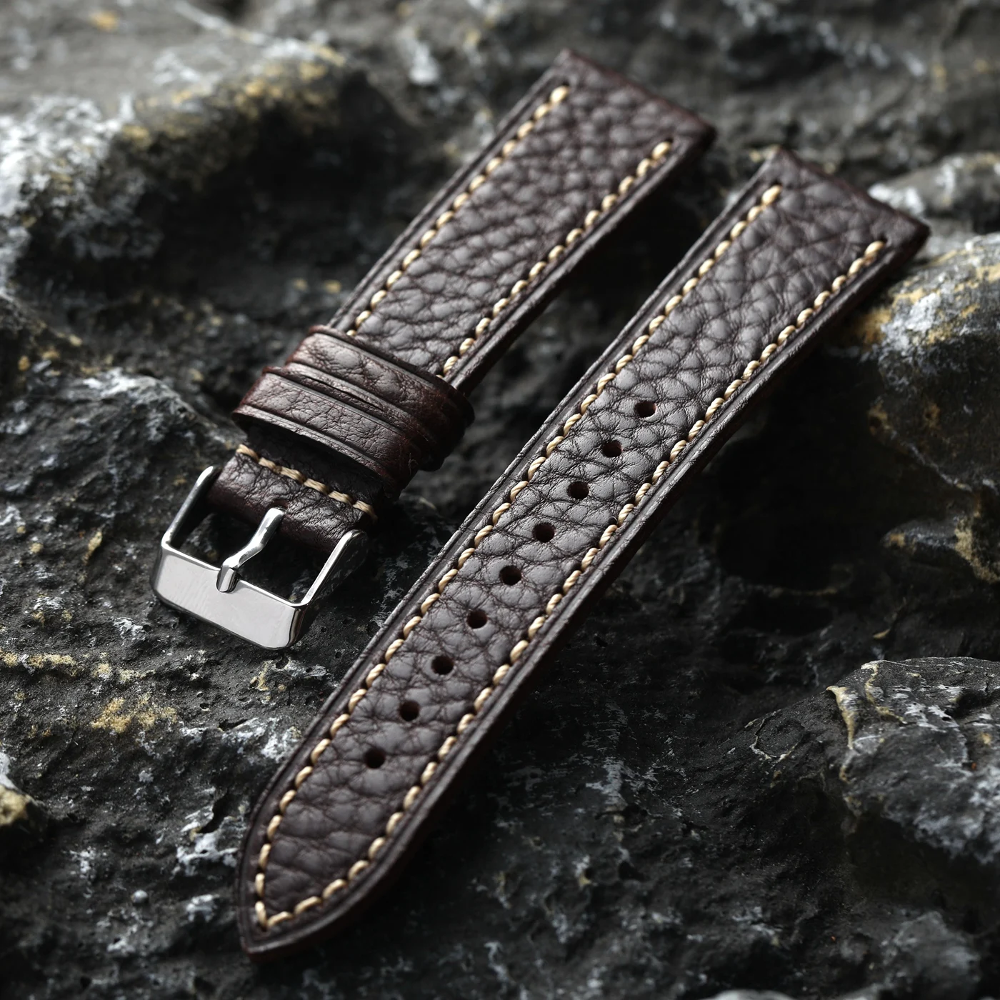 Handmade Tuscany Leather Watch Strap - Soft Retro Style in Black, Brown, and Blue (18mm, 20mm, 22mm)