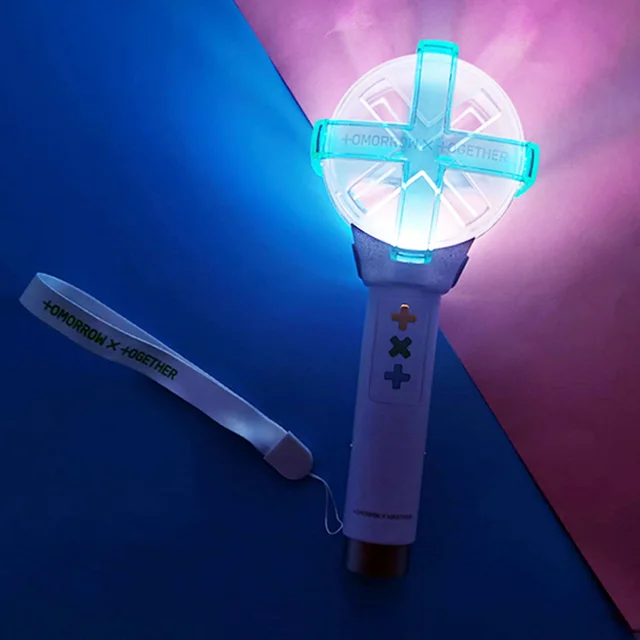 アイドル TXT Official Light Stick Keyring Ver.1 2 Kpop Idol TXT Mini Lightstick Keyring, Glow Stick Pendant