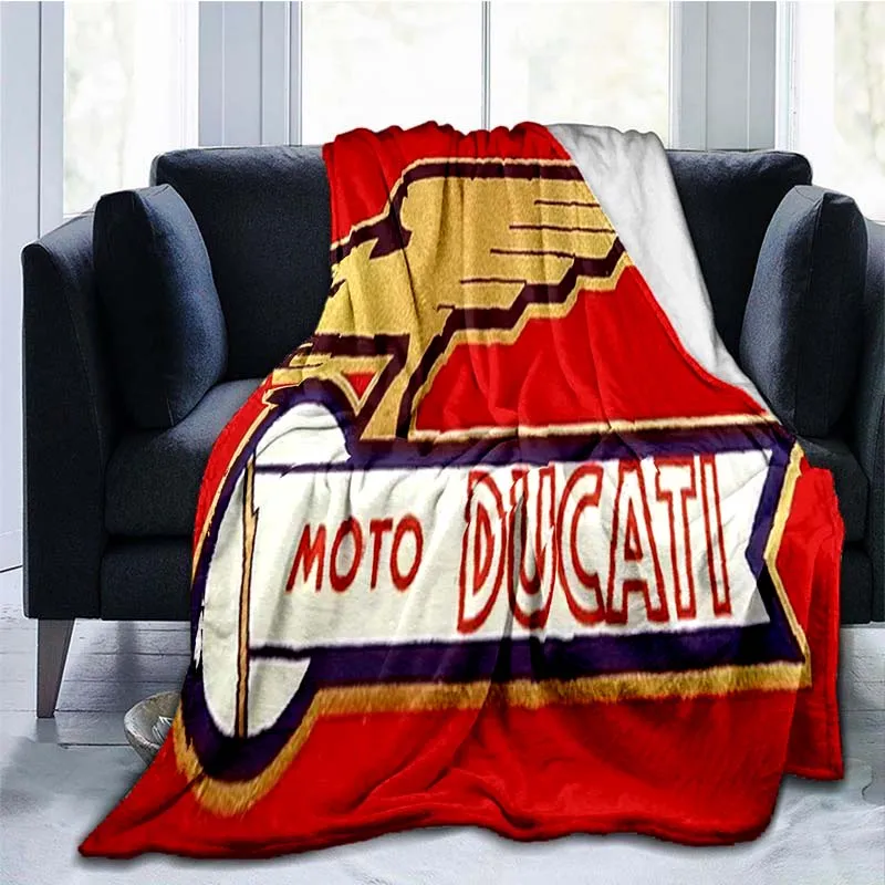 ������� ��īƼ �ڼ� ��Ʈ�� �ҳ� �ΰ� �ö��� ���� Ŀ��, ħ�� Ŀ��, ���� ����, �޴�� �ܿ� ������ ���