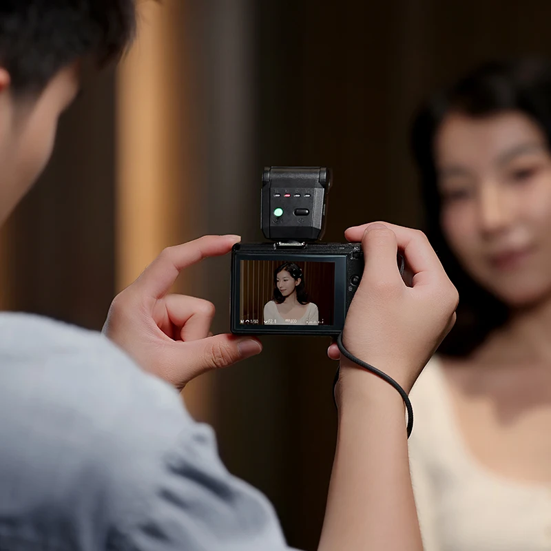 Ulanzi SL03 Spark Lite Camera Flash 3 Lighting Modes for Food Photography Still Life Photography with Universal Hot Shoe Mount