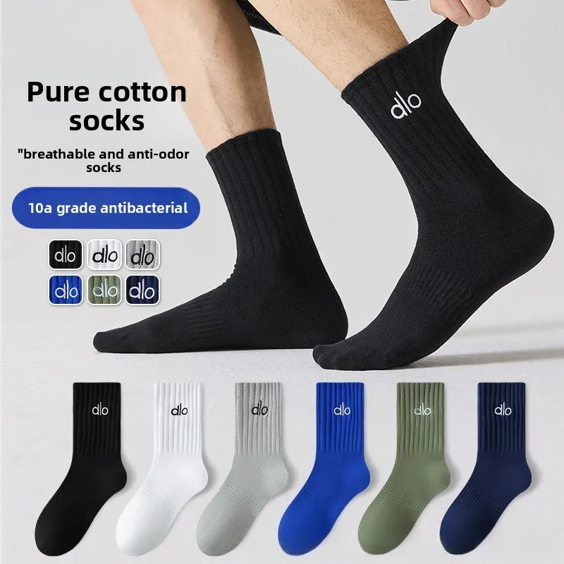 Woman Men Outdoor Pure Cotton Sports Gym Anti Odor Ventilate Long Tube Socks Teenagers Plus Size Basketball