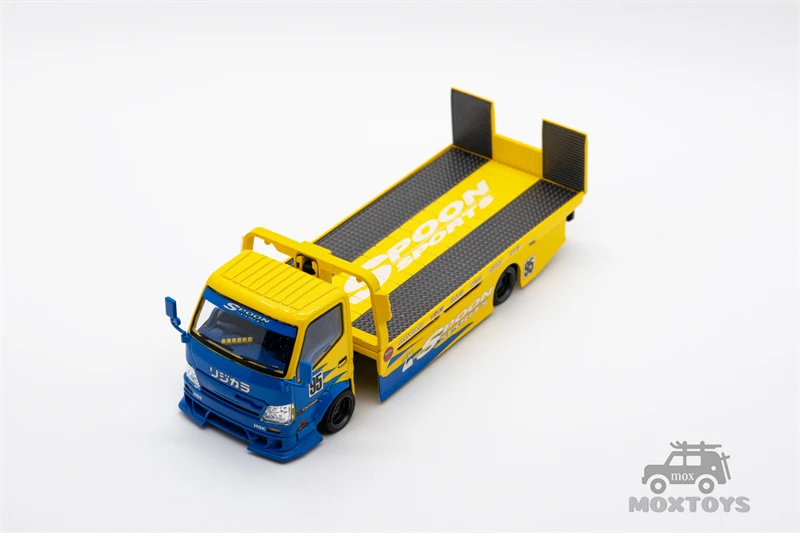 タミヤトレーラーベースのコンボイ劇中車