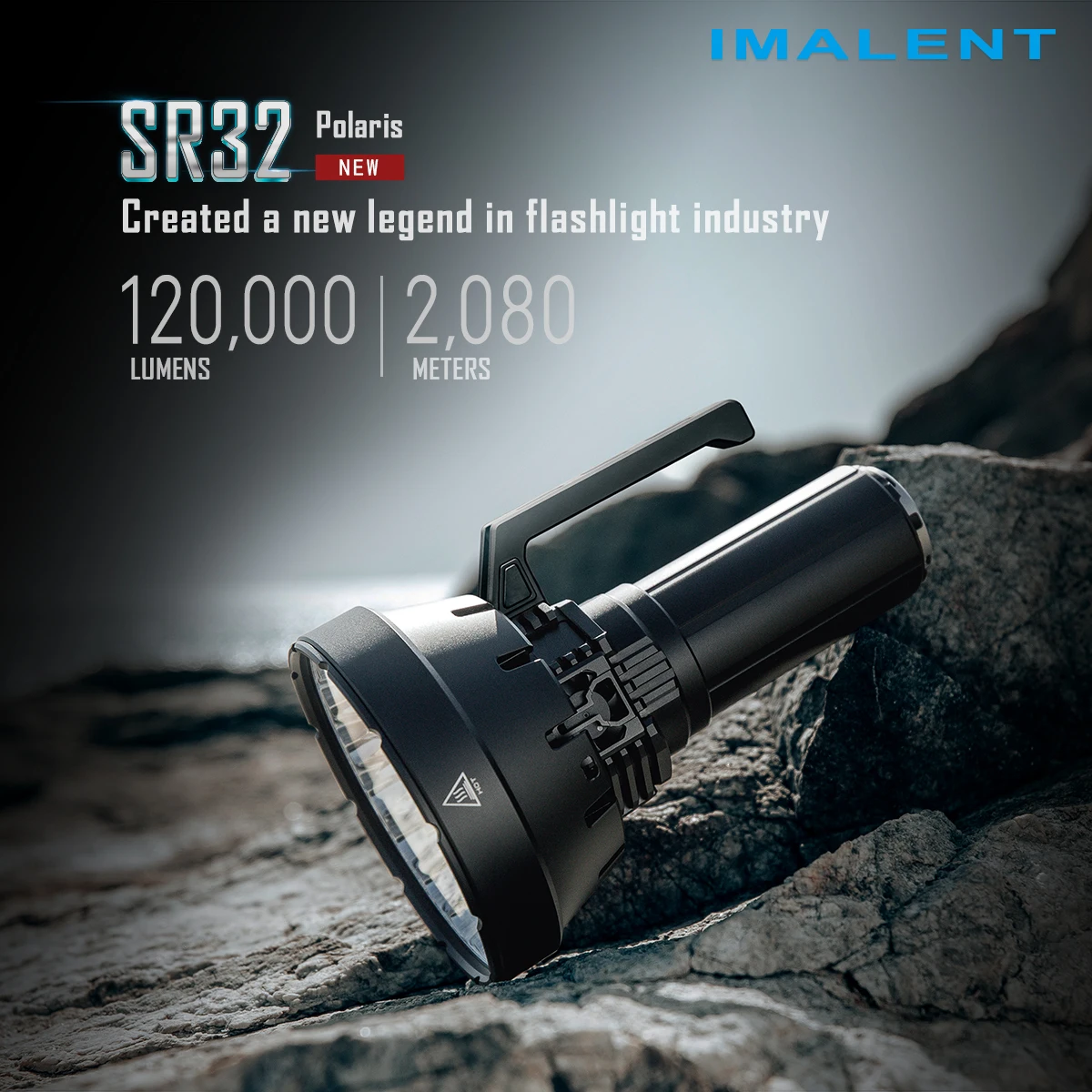 13000lmの超強力懐中電灯 照射距離324m