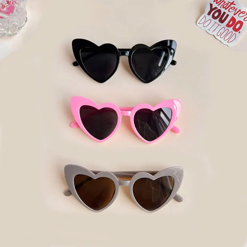 Children Solid Colors Special Heart Sunglasses UV400 for Boys and Girls Outdoor