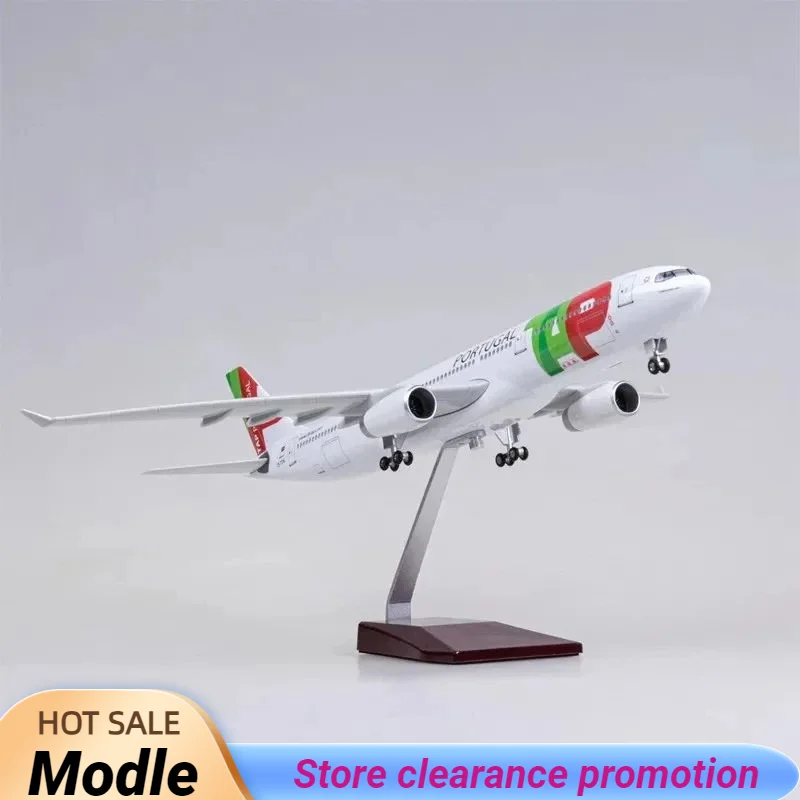 

Scale Diecast Resin 47CM 1:135 Model Air Portugal Airbus A330 With Light And Wheels Airplane Aircraft Collection Display Toy Fan