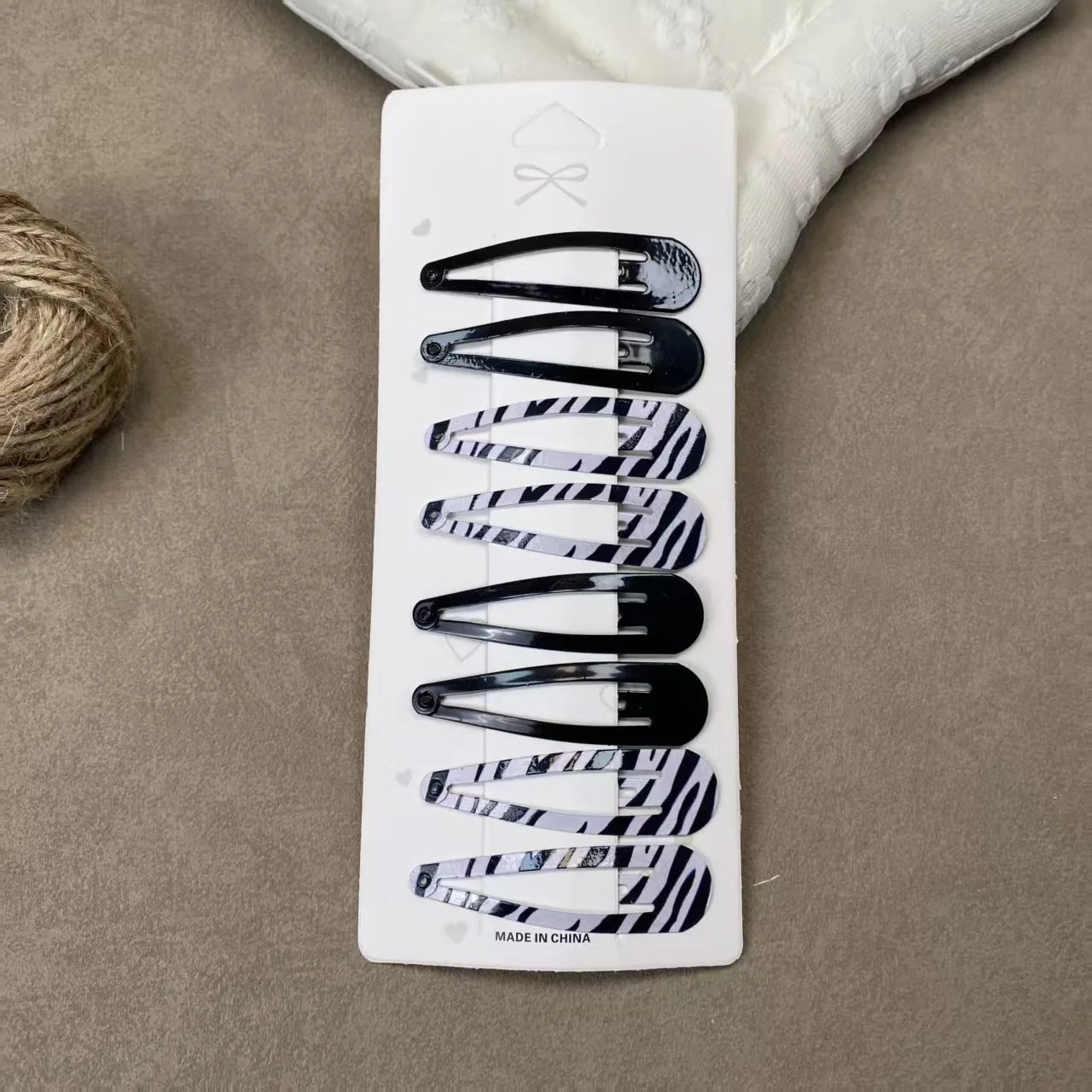 8 Stück Y2K Leoparden-Haarspangen, Tiermuster, Metall-Druckknopf-Haarnadeln, schwarze Wassertropfen-Seitenklammern für dünne und dicke Haar-Accessoires – Detail 6