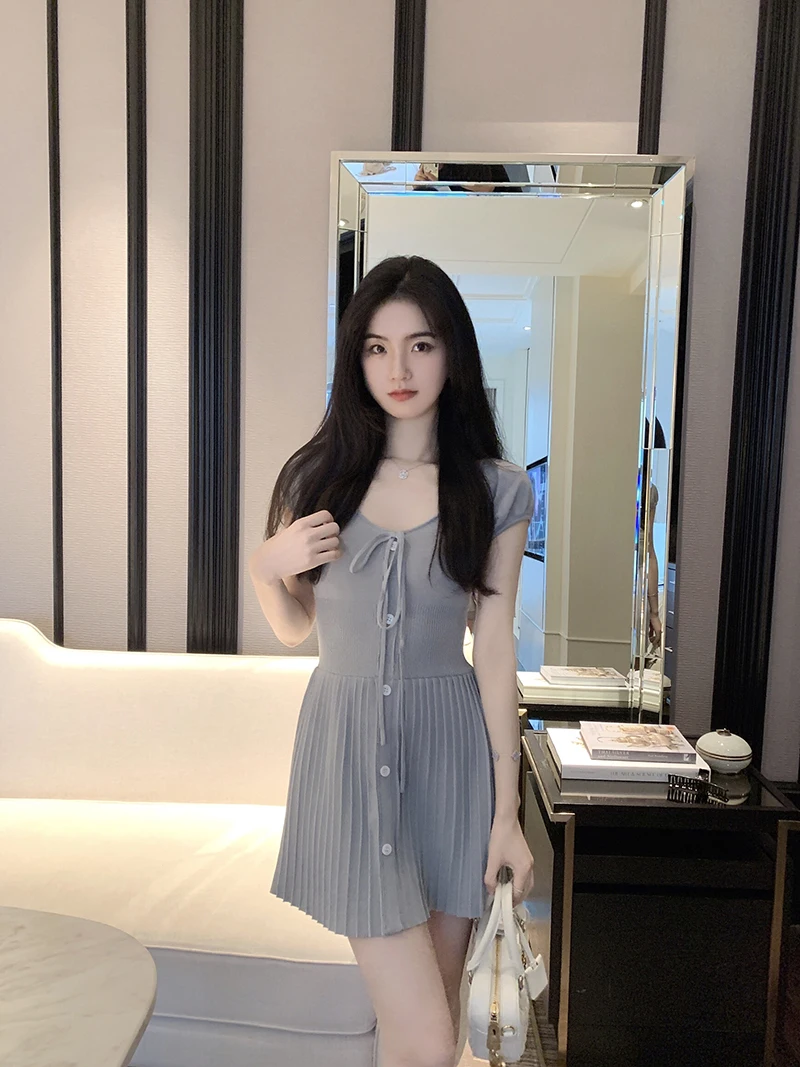 Sexy Knitted Dresses for Women V-neck A-Line Pleated Mini Dress Korean Fashion Solid Autumn Knitting One Piece Vestido Mujer New