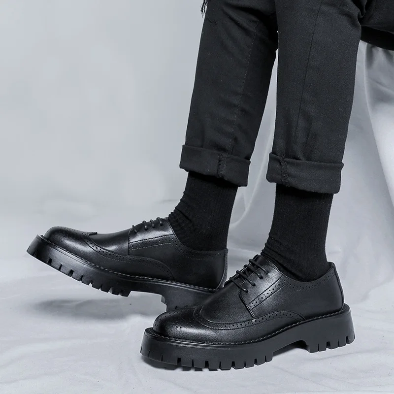 British Style Brogue Shoes for Men Business Casual Fashion Commute Thick Sole Leather Shoes Male Platform Wedding Dress