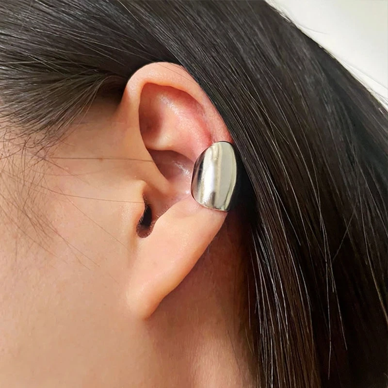Silver Earrings Prevent Allergy 1 PCS Earrings Fashion Vintage Simple Design Smooth Geometric Party Jewelry Ear Clip