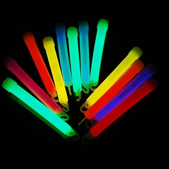 Bâtons lumineux de 6 pouces avec crochet, lumière fluorescente, randonnée, Camping, extérieur, d'urgence, Concert, fête, fournitures de Festival 2
