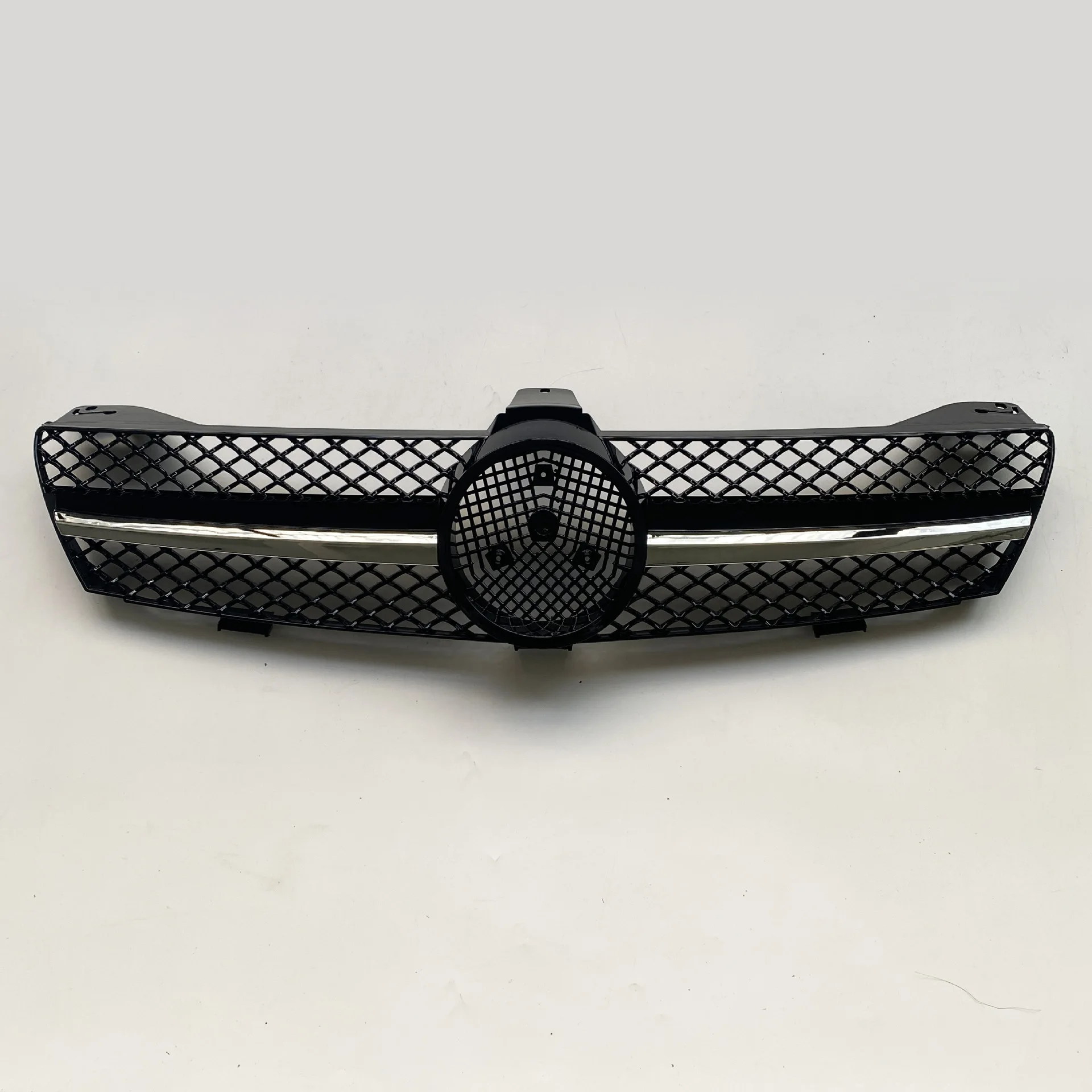 

Glossy Black Radiator Grilles For 2005-2008 Mercedes Benz CLS Class W219 Racing Grilles Bumpers Body Kit