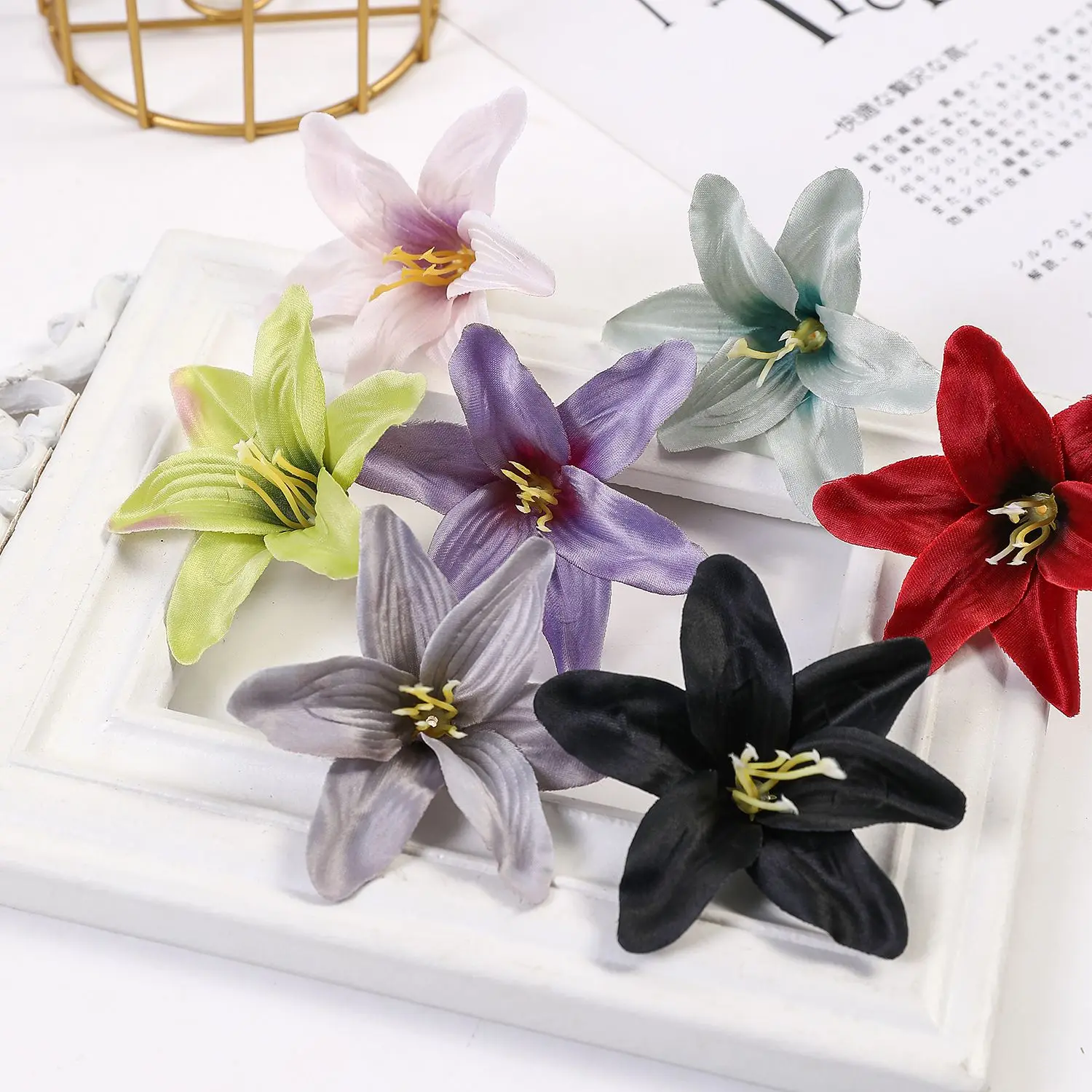 10/20PCS 인공 꽃 실크 백합 웨딩 축제 파티 정원 홈 룸 꽃병 테이블 장식 화환 스크랩북 Diy 선물 상자