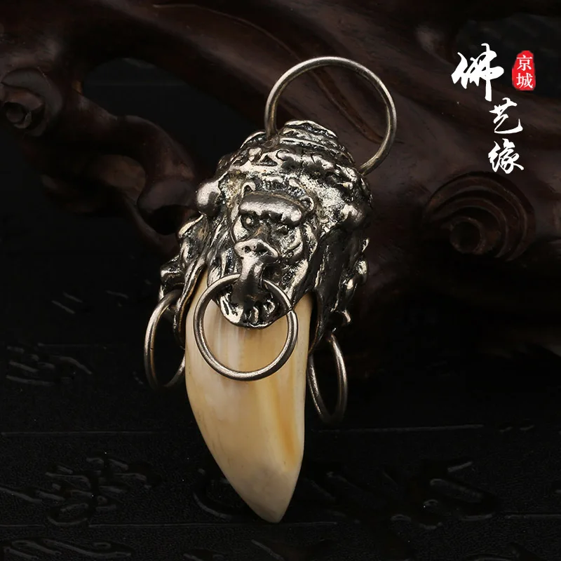 natural-pig-teeth-inlaid-tibetan-silver-pendant-jingang-xingyue-bodhi-pendant-pendant-vintage-accessories