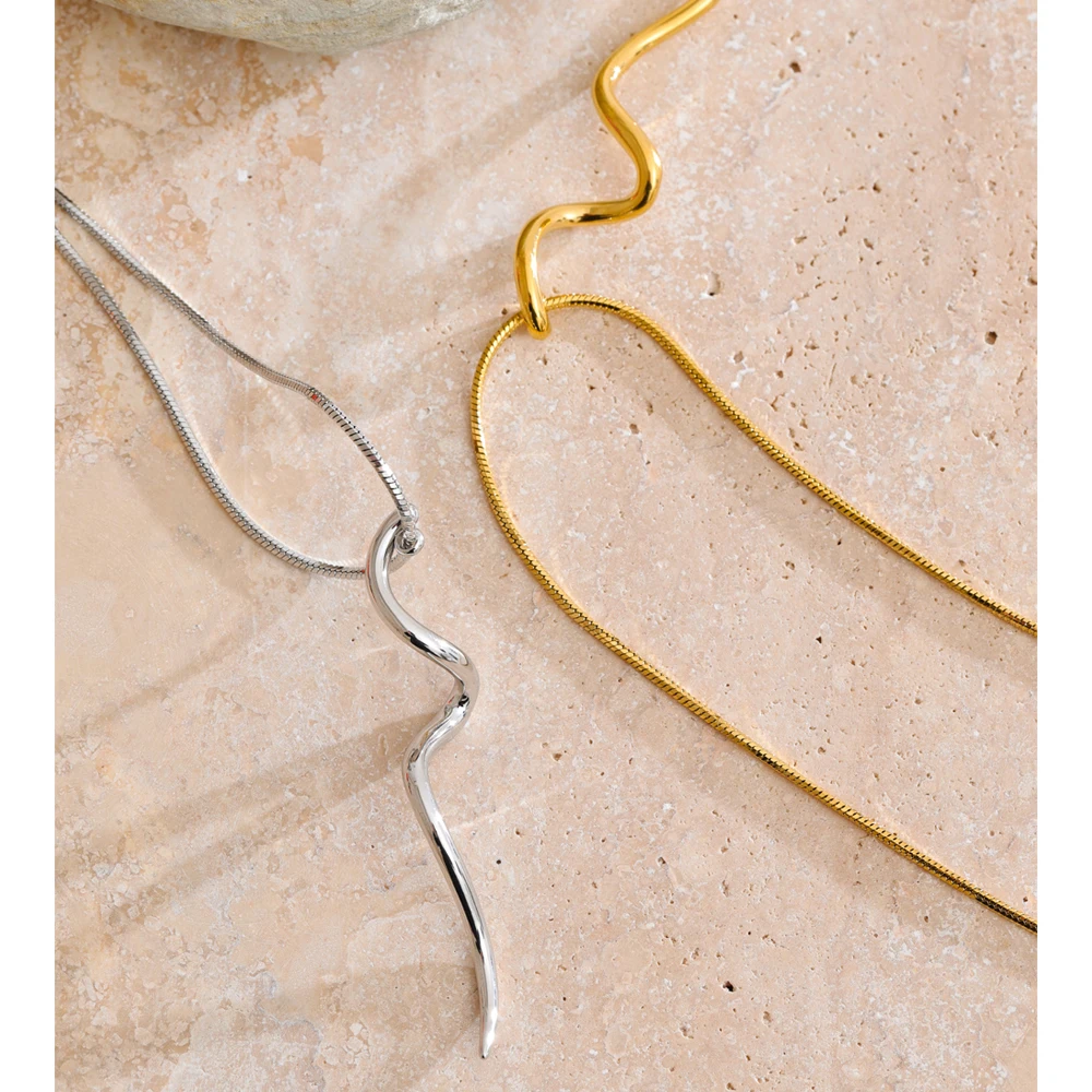 Yhpup Stainless Steel Irregular Pendant Collar Necklace
