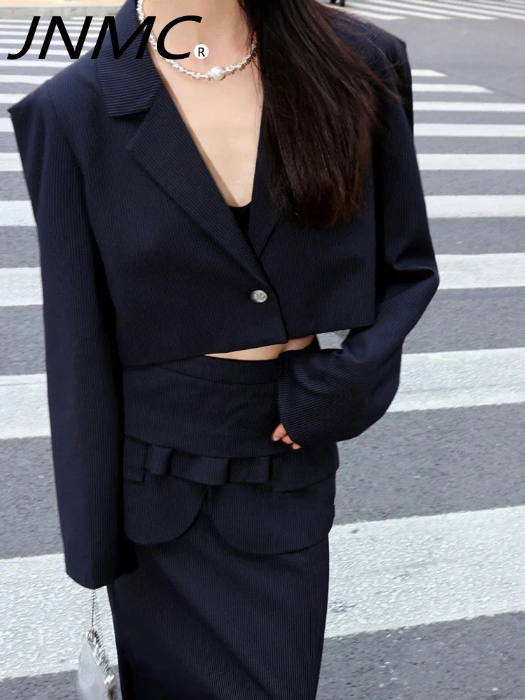 

JNMC 2024 Women's Spring Black Ultra-short Striped Design Single Button Small Suit Women's Casual All-in-one Fashion Coat