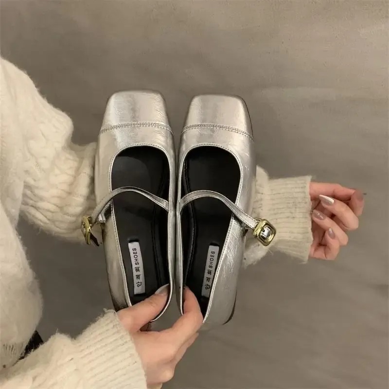 Spring 2024 New Women's Silver Mary Sandals Flat Bottom French Style Evening Single Shoes With Interior Polyamide Material