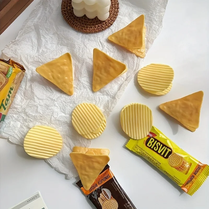 4PCS Chip-Shaped Food Bag Clip Versatile Fresh-keeping Sealed Clip For Snack Bags Bills Documents Durable Fun Kitchen Organizers 4PCS Chip-Shaped Food Bag Clip Versatile Fresh-keeping Sealed Clip For Snack Bags Bills Documents Durable Fun Kitchen Organizers