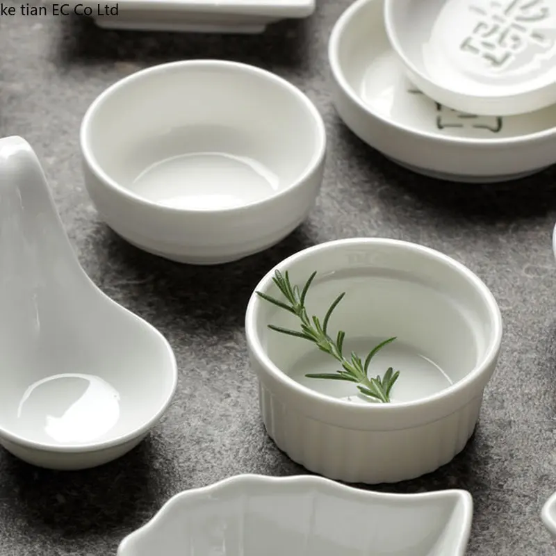 5/pcs ceramic dip dish set of 5 creative household vinegar dish cute seasoning small bowl Japanese kitchen soy sauce dishes