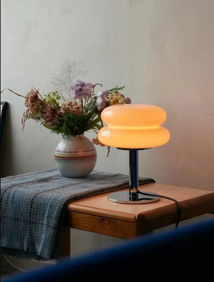 Glass Egg Tart Table Lamp