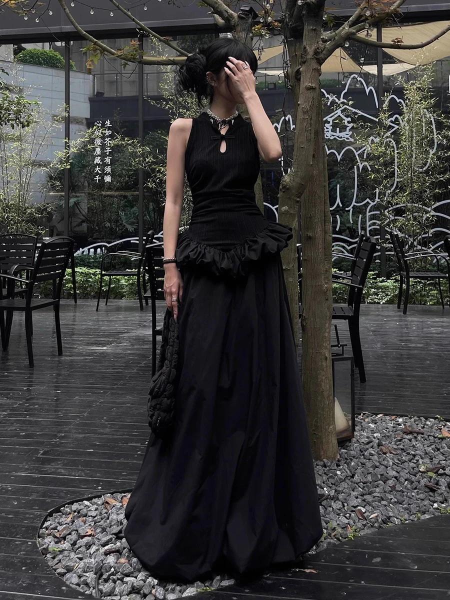 fitted lace wedding dress Amelia Bubble Maxi Dress / Black | Meshki main image 1
