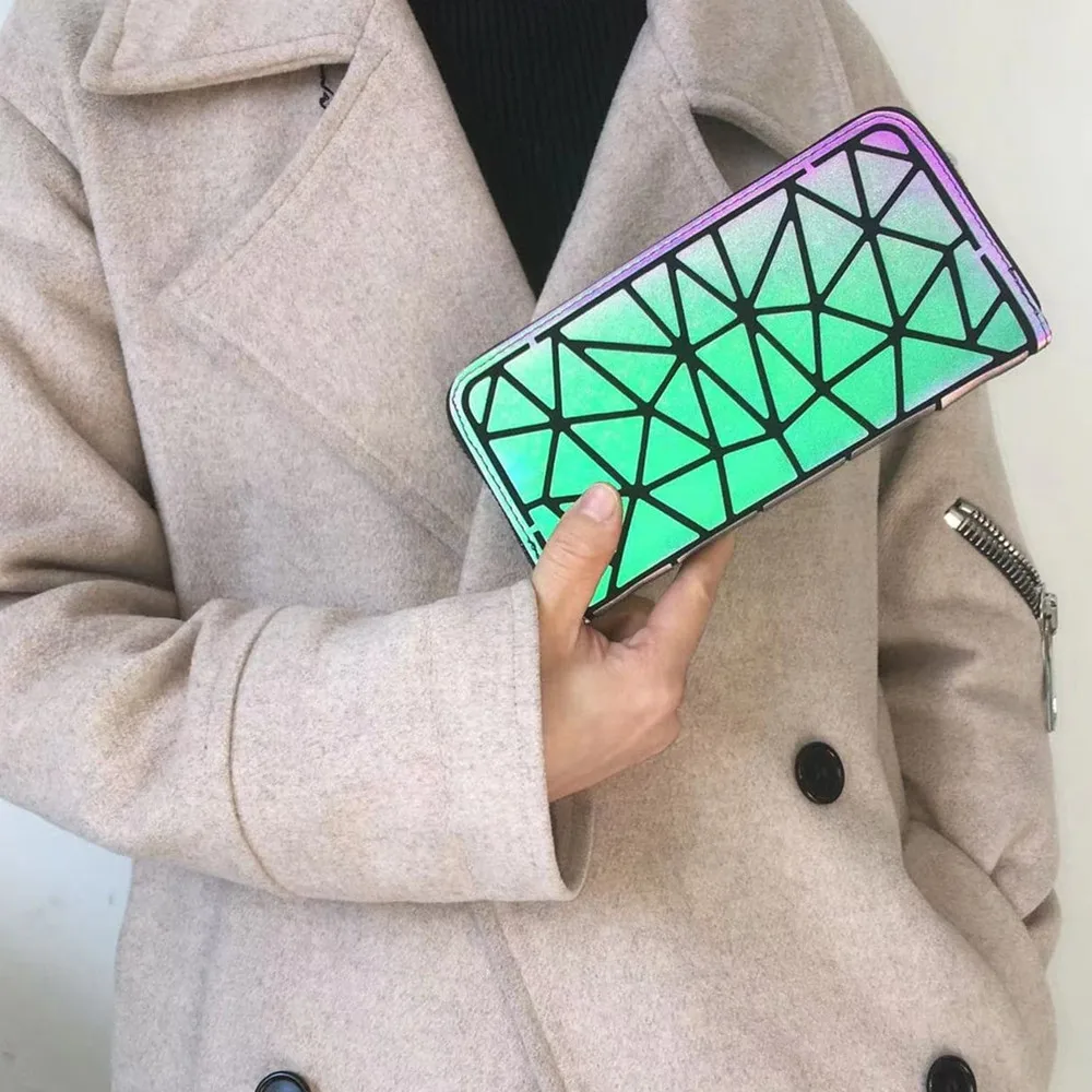 Chic Luminous Geometric Zipper Wallet