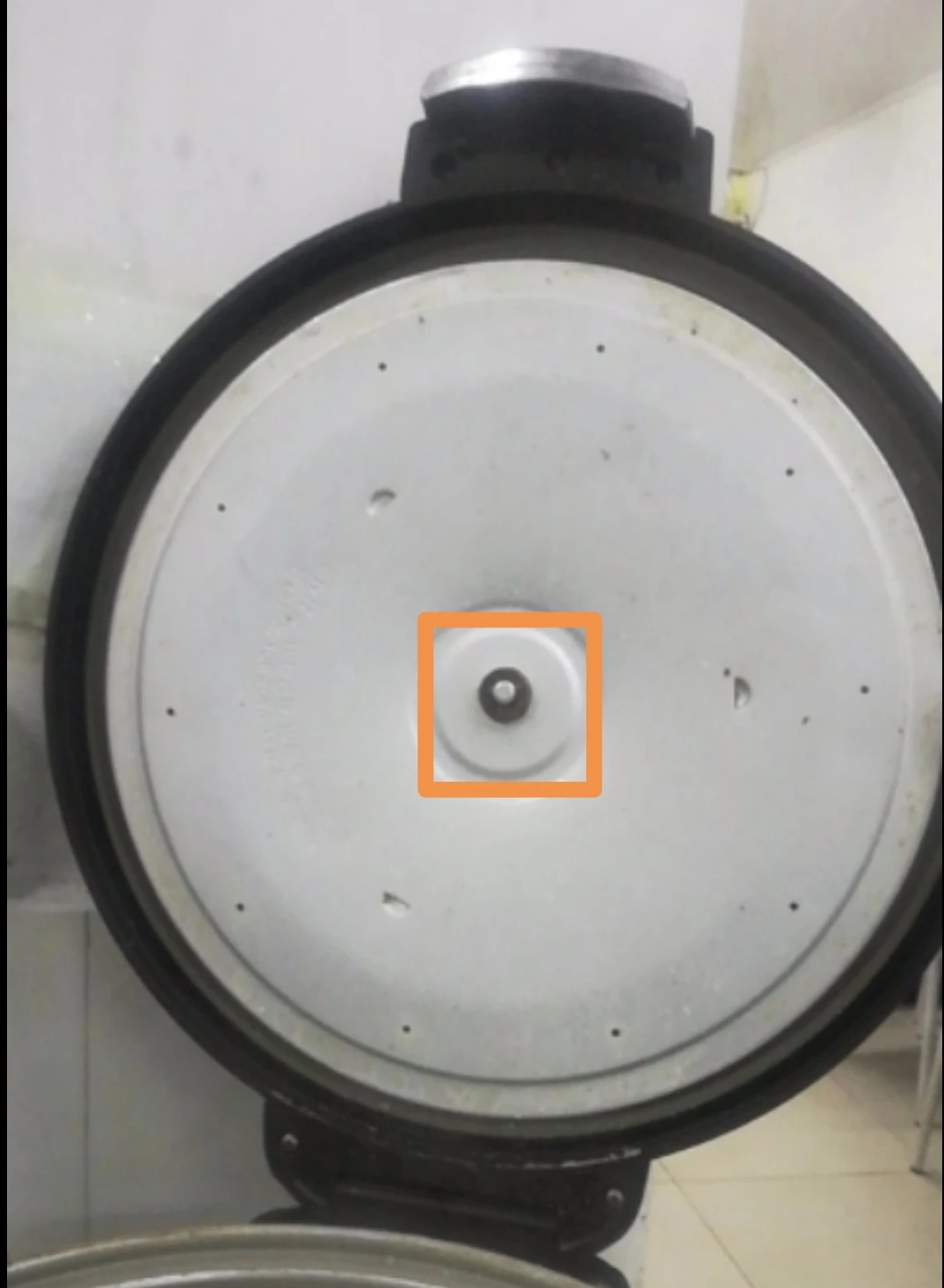 Slide image a9ba1d0f65c2488ea1430e57b0d0d484