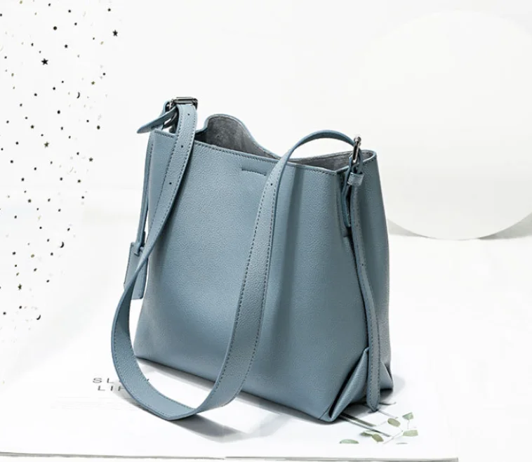 

Men and Women Leather Medium Large Handbag Shoulder Bags Large Capacity Ladies Single Shoulder Bag Crossbody Bag Wallet C41