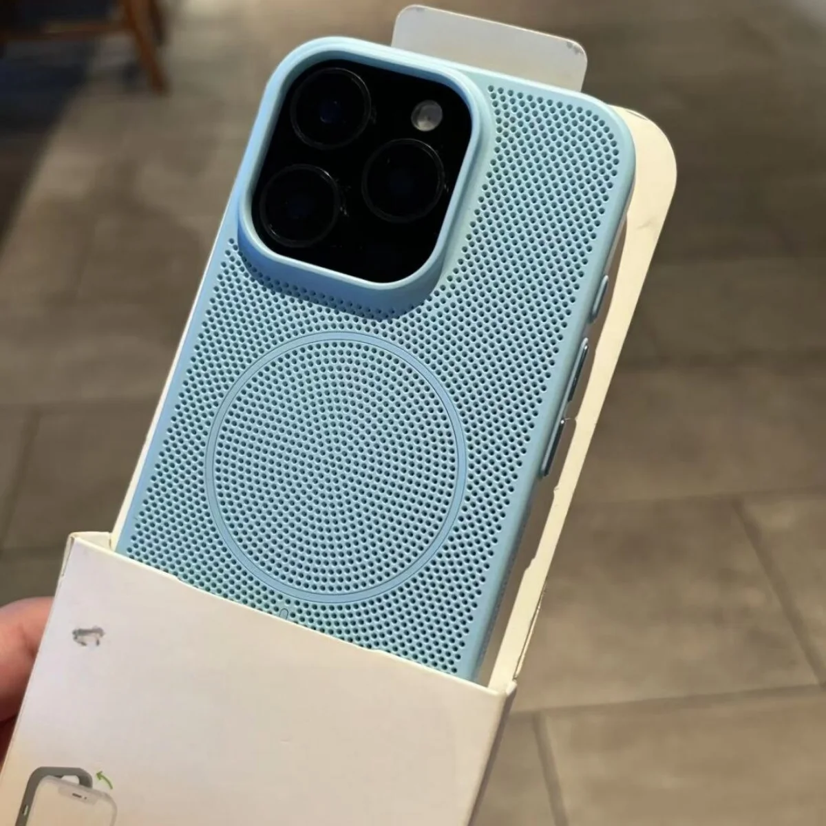 Advanced Heat-Dissipation Magnetic Phone Case with Wireless Charging Cover