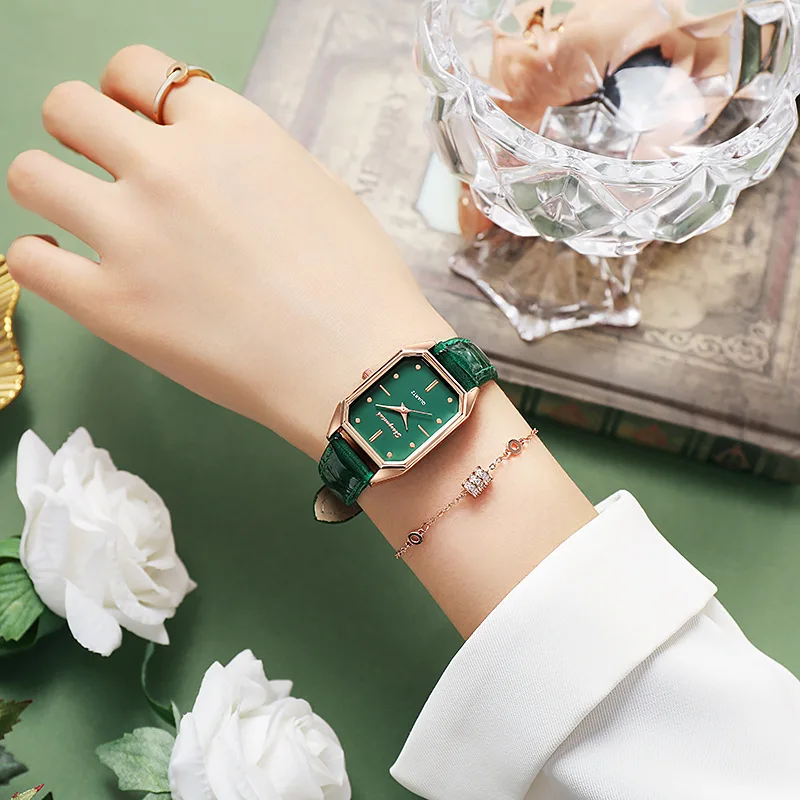 Dames Quartz Horloge Armband Groene Wijzerplaat Eenvoudige Rose Gouden Wijzerplaat Mesh Luxe Vrouwen Horloges Merk Vrouwen Horloges Mode Vierkant