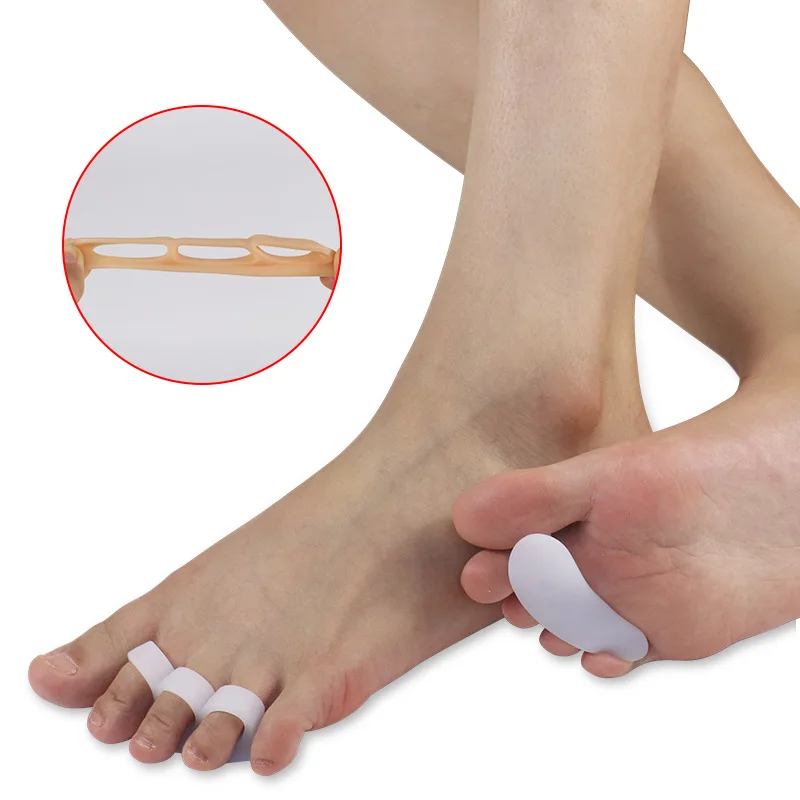 Toe Separators 4pcs = 2pair Three Holes Silicone Bunion Foot Care Straightener Orthopedic Toe Separators Finger Correction Spreader Protector Pad