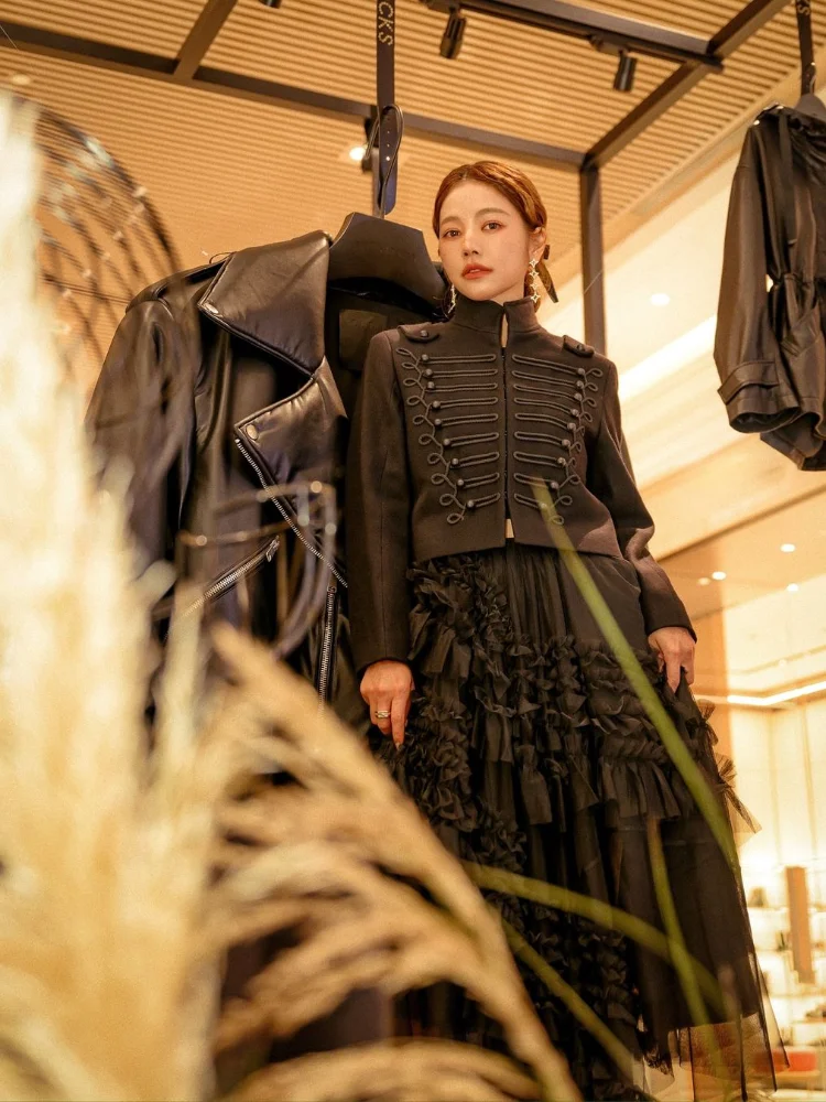 Veste Napoléon Vintage pour Femme, Col Montant Tendance, Manches Longues, Simple Boutonnage, Couleur Unie, Manteau Court Chic, Vêtement d'extérieur Style High Street 2026