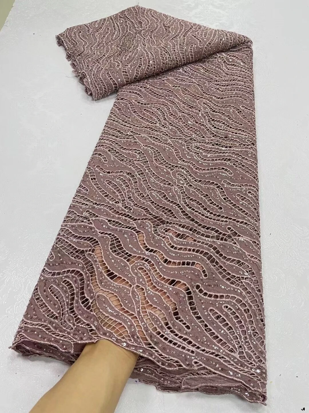 

2023 High Quality African Nigerian Cotton Tulle Lace Fabric Embroidery Party Dress Damask Wedding Sequins Golden 5Yard JL224