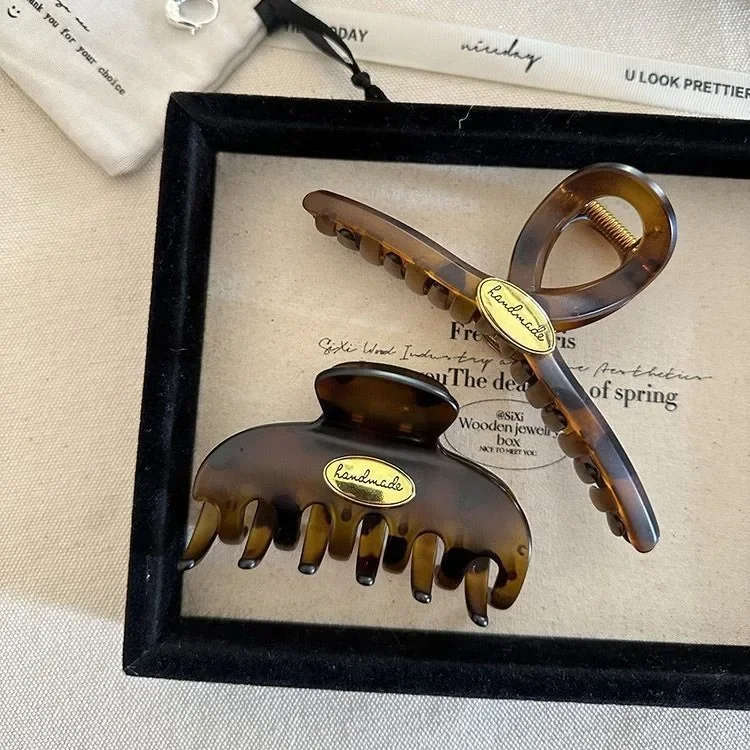 Retro Gold Color Letter Acrylic Hair Claws Clips for Women Hair Clip Trendy Cross Hairpin Korea Hair Accessories Girls Head Wear - Image 2