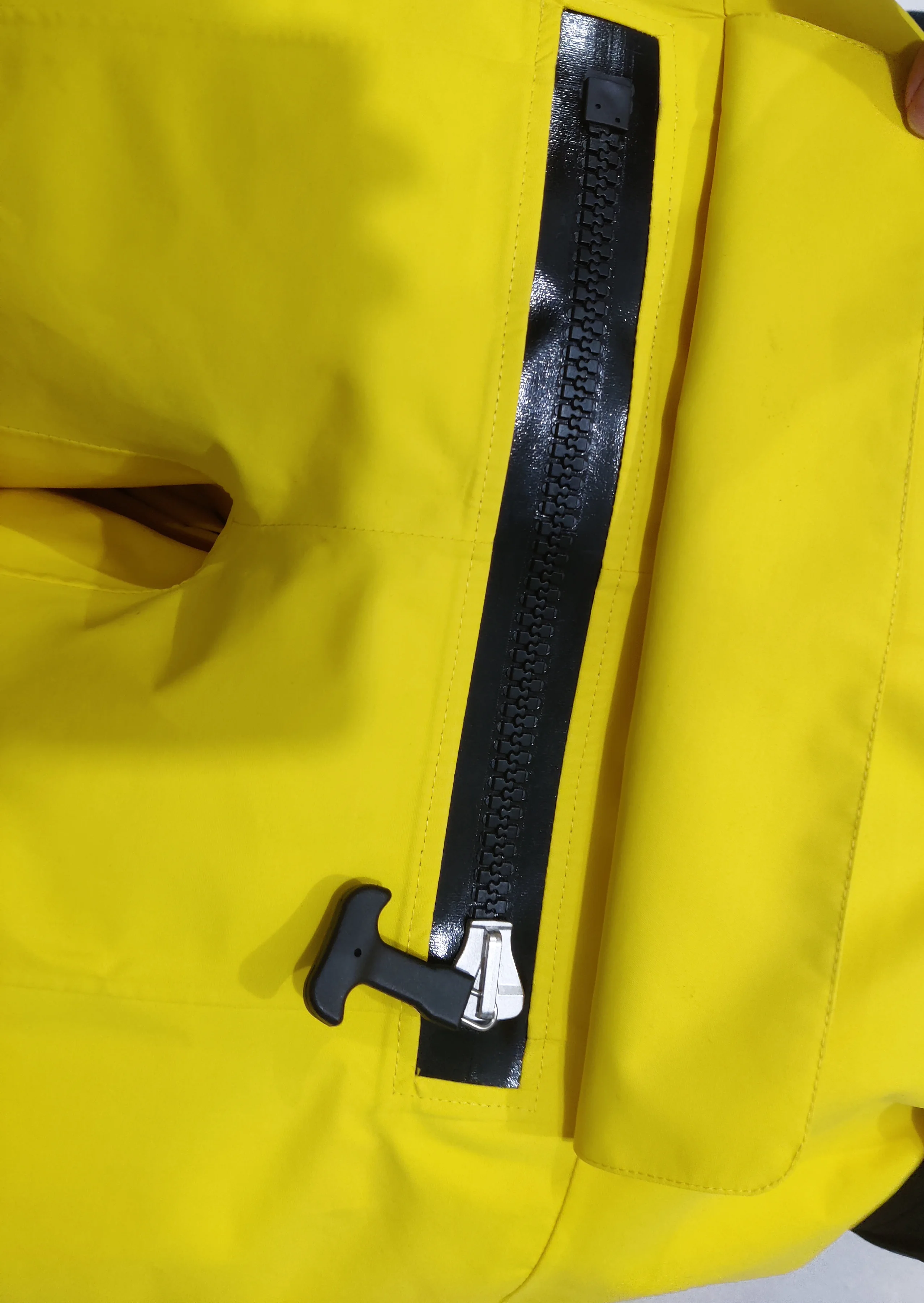 Kayak Dry Suits For Men Latex Cuff Splash Collar Flatwater Paddling Gasket Neck and Wrist