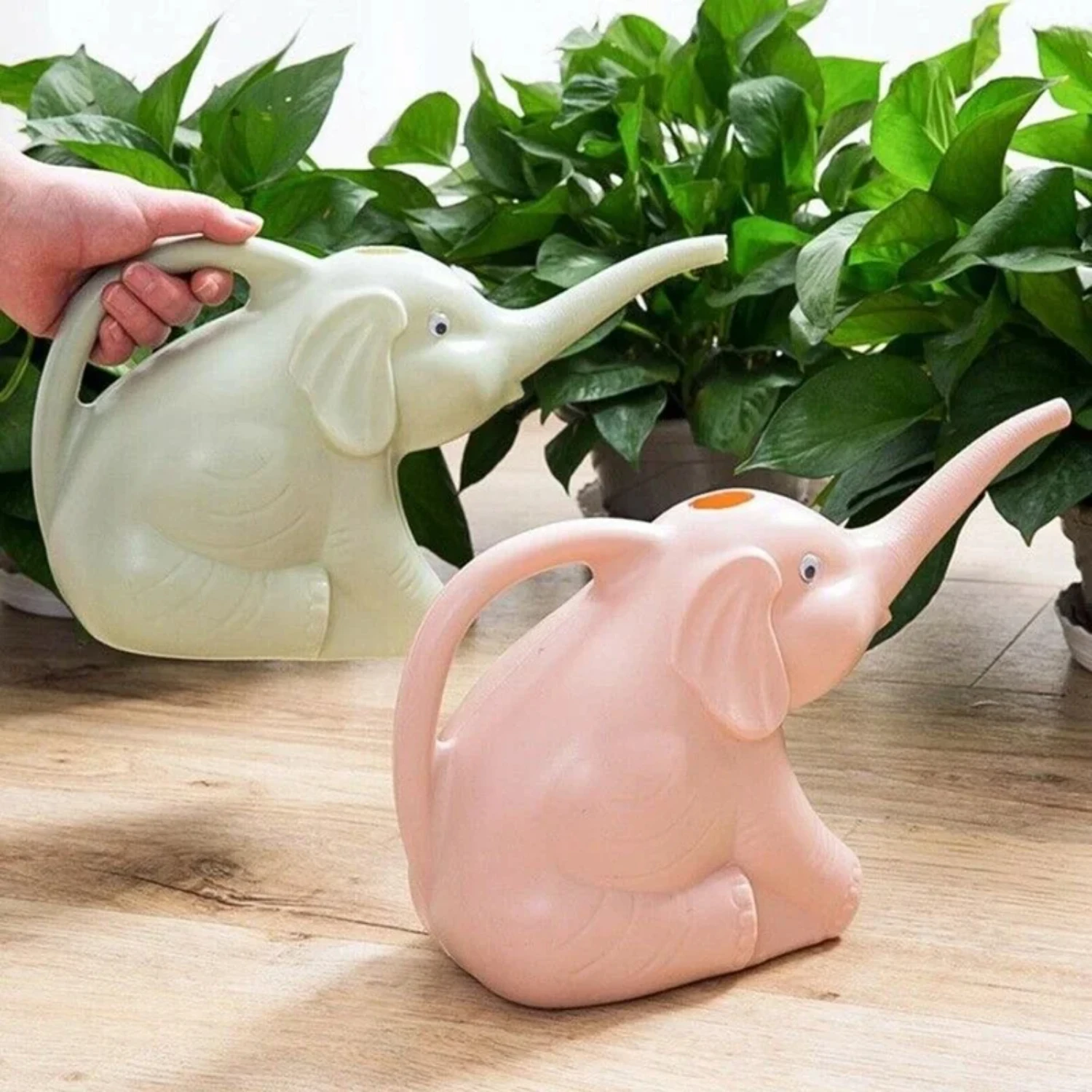 Lovely Elephant-Shaped Plastic Watering Can for Plants - Essential Outdoor Irrigation Tool and Gardening Equipment - Cute Additi