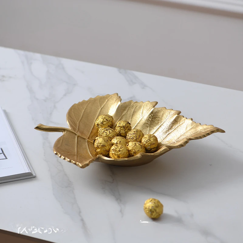 

Diskay India imported gold leaf small tray, porch vase, flower pot, home decoration and ornaments
